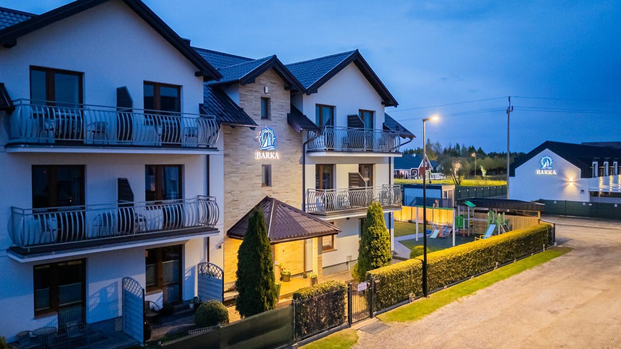 Barka - Apartamenty Premium Oraz Pokoje Blisko Plazy Karwia Exterior photo